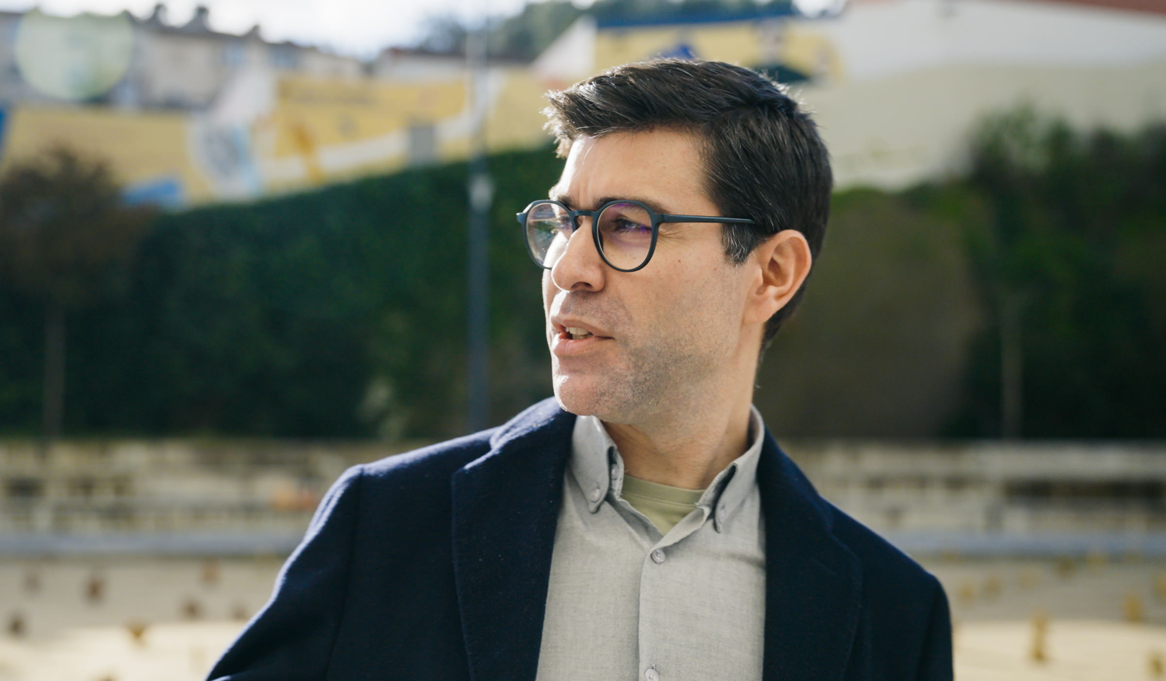 Visita guiada à exposição “A Memória dos Pássaros Que Não Voam” pelo curador Jorge Reis